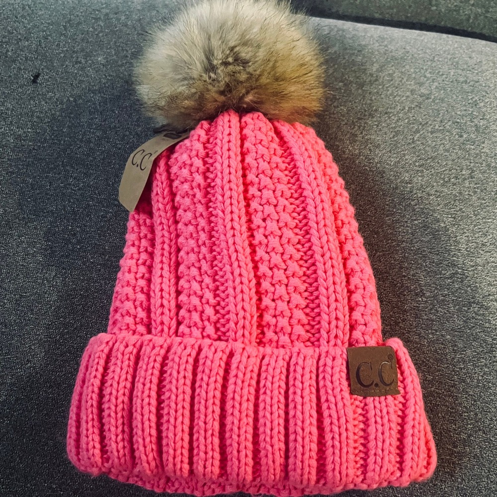 C.C Beanie Women One Size Pink Fuzzy Lined Faux Fur Pom Cable Knit YJ-820